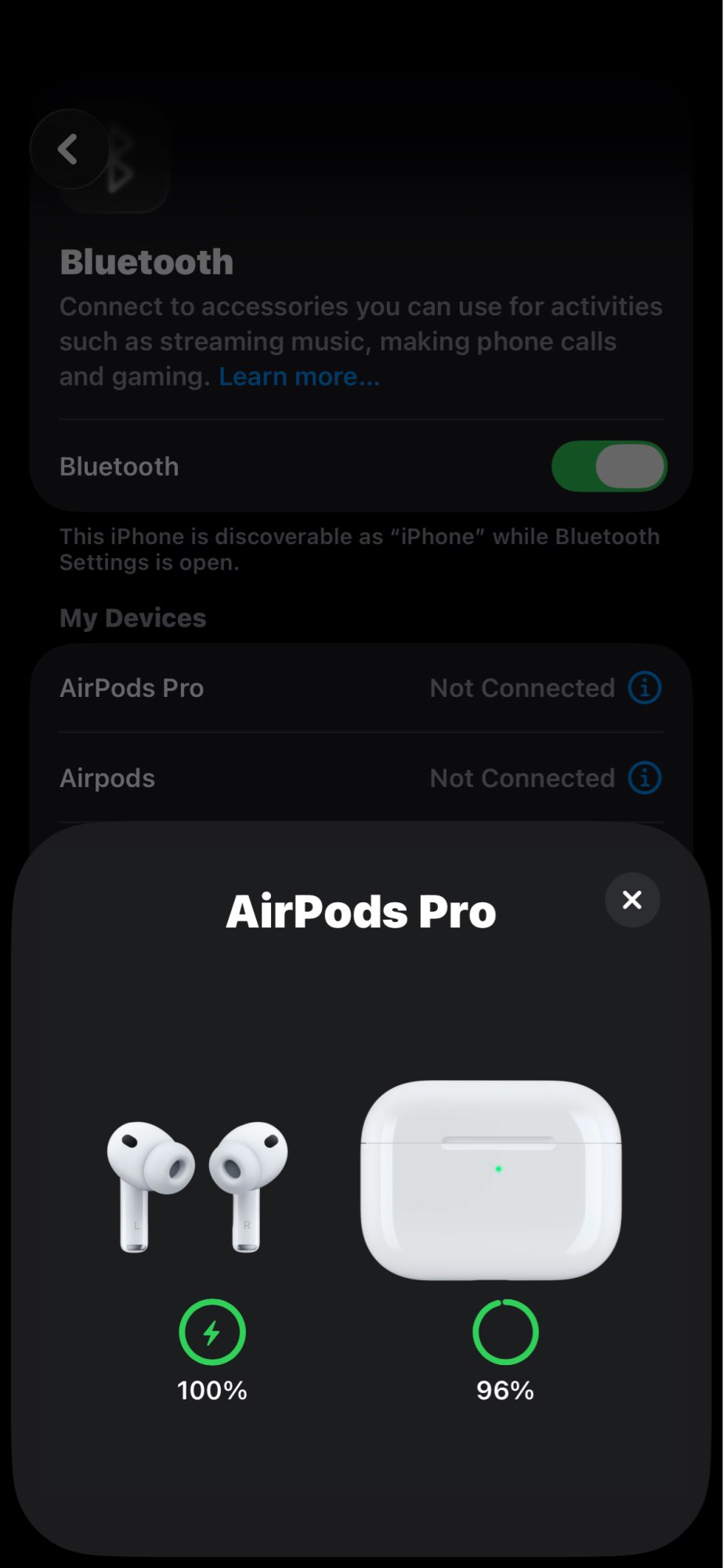 Foto de la reseña de Xiomara Zarai sobre AirPods Pro 3ra Generación + Case de 🎁 (animado o color entero)