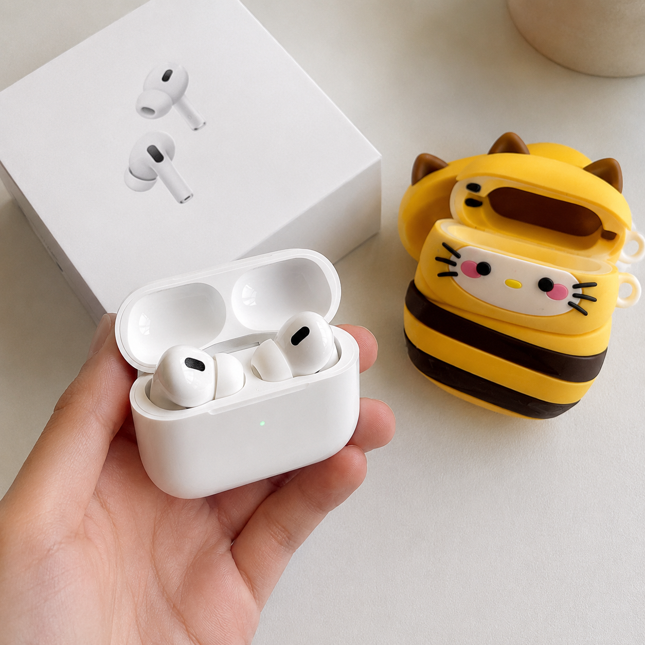 AirPods Pro 2da Generacion + Case de Color entero o Animado 🎁 — foto 9
